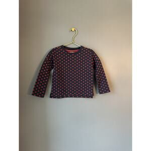 Primary Navy Heart Shirt‎